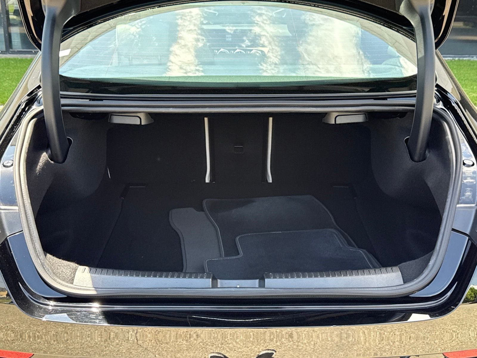 Used 2023 Mercedes-Benz CLA 250 image 16