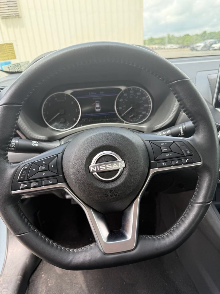 Used 2025 Nissan Sentra SV w/ All-Weather Package FWD image 12