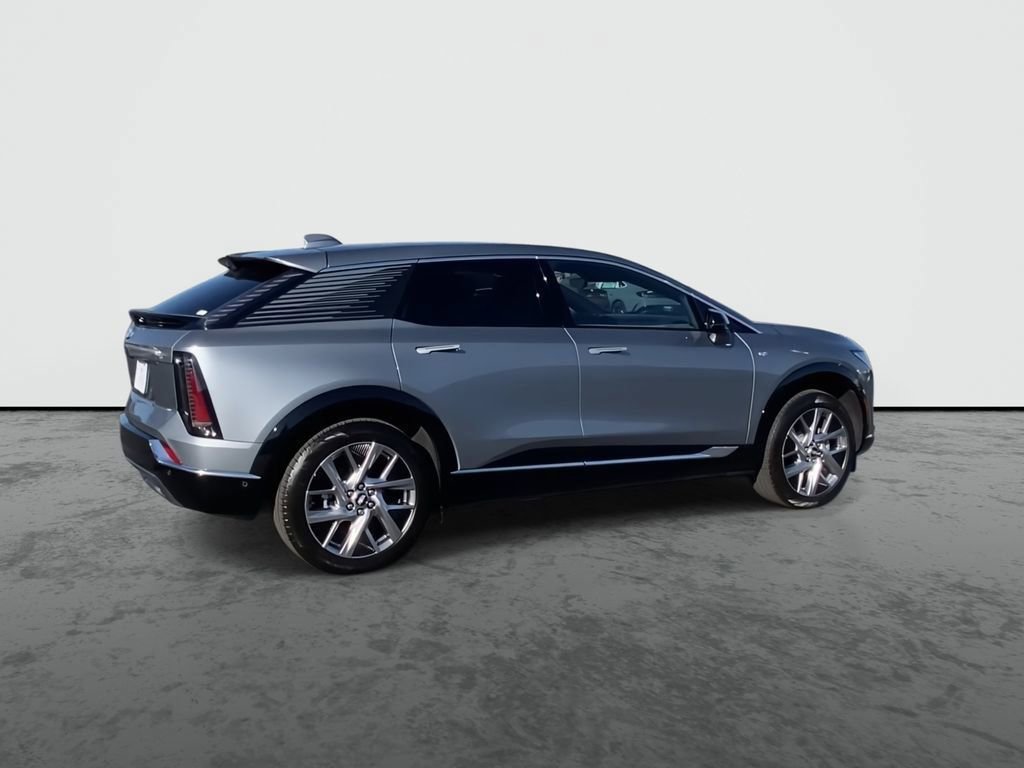 Used 2026 Cadillac Optiq Luxury 1 RWD image 8