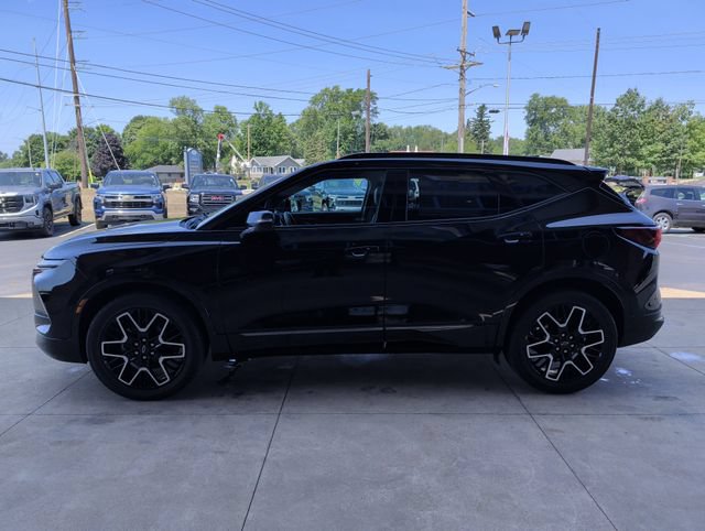 Used 2023 Chevrolet Blazer RS w/ Driver Confidence II Package AWD/4WD image 5
