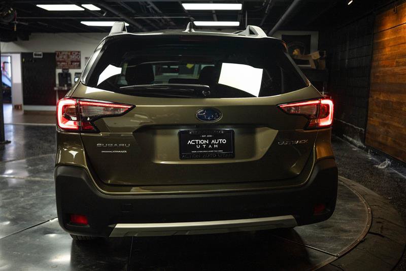Used 2024 Subaru Outback Limited AWD/4WD image 6