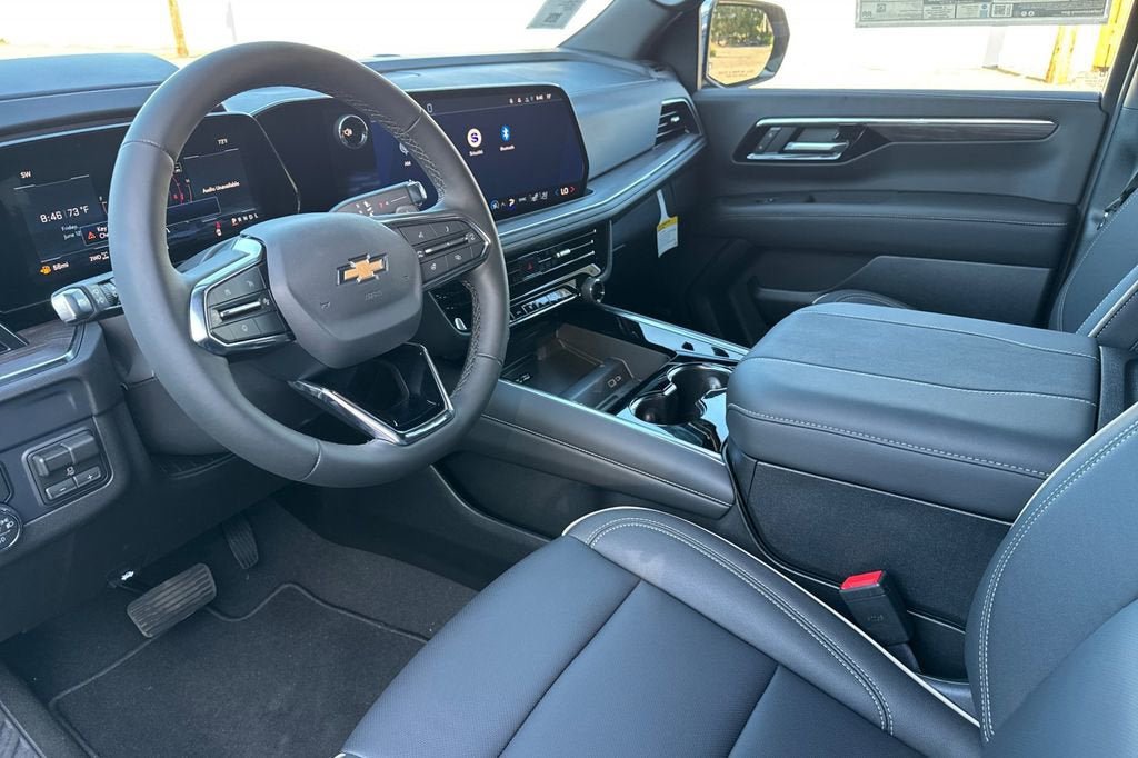 New 2026 Chevrolet Suburban Premier AWD/4WD image 10
