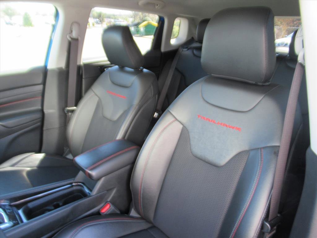 Used 2022 Jeep Compass Trailhawk image 18