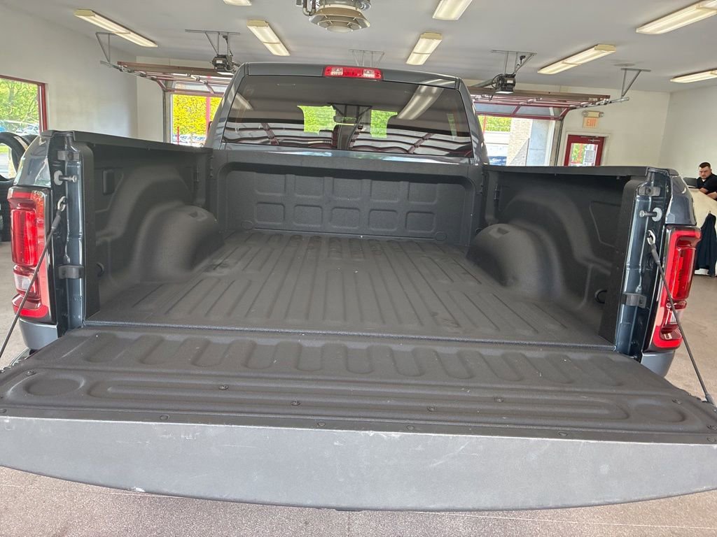 Used 2025 RAM 2500 Big Horn AWD/4WD image 20