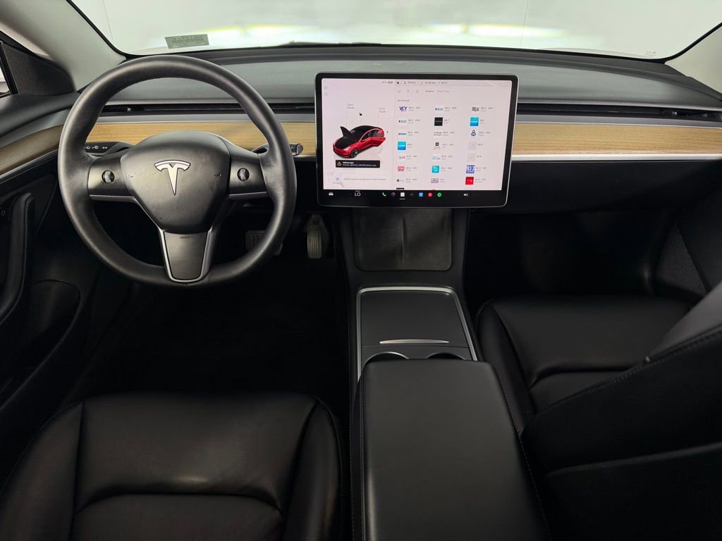 Used 2023 Tesla Model 3 Standard Range image 12