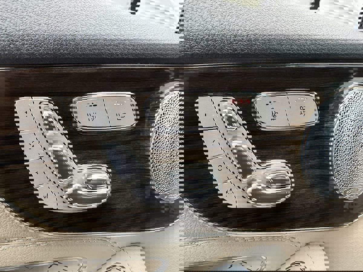 Used 2017 Mercedes-Benz C 300 4MATIC Cabriolet image 20