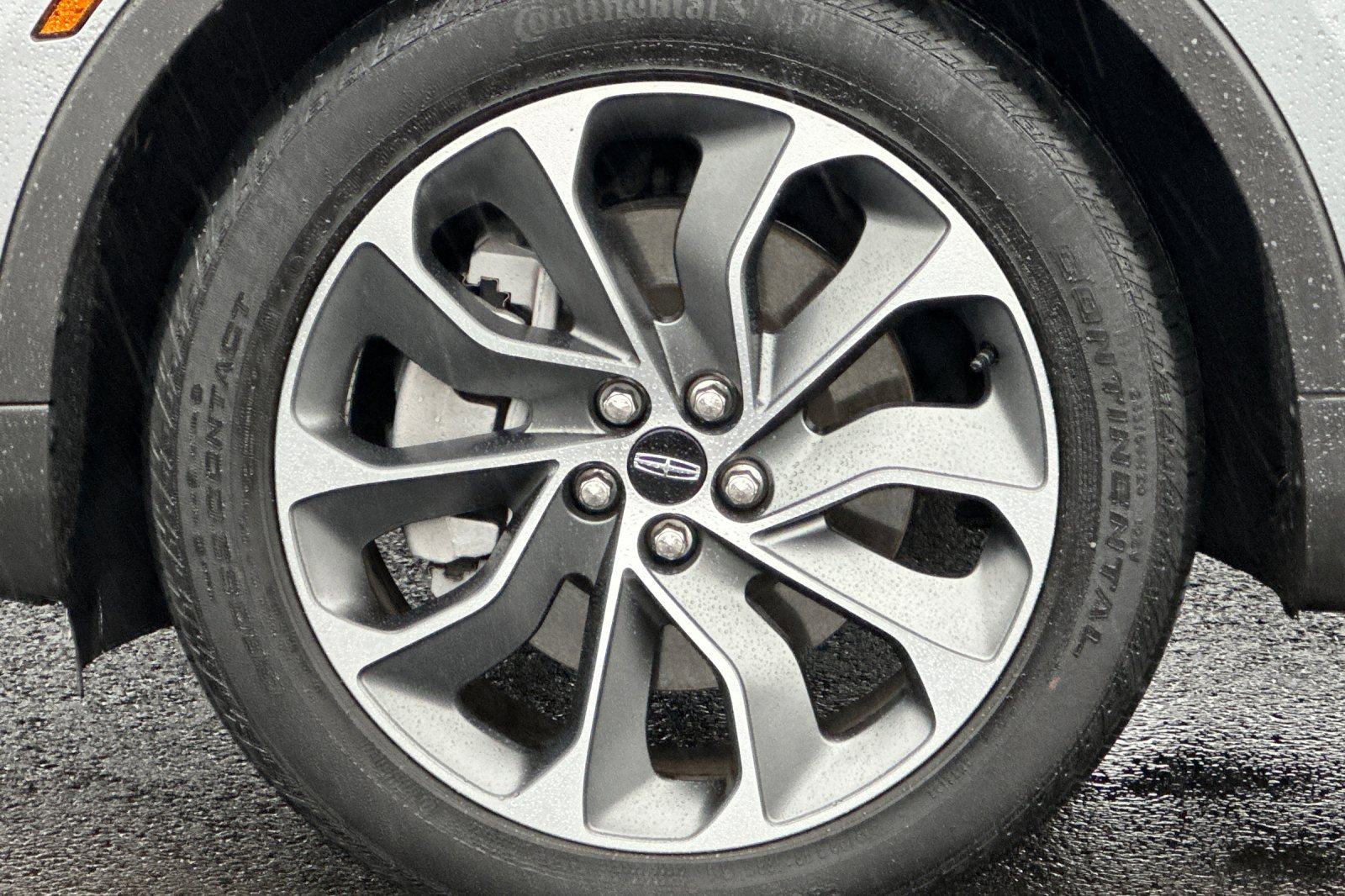 Used 2023 Lincoln Nautilus Reserve w/ Equipment Group 201A image 33