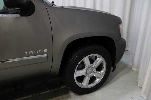 Used 2013 Chevrolet Tahoe LTZ AWD/4WD image 37