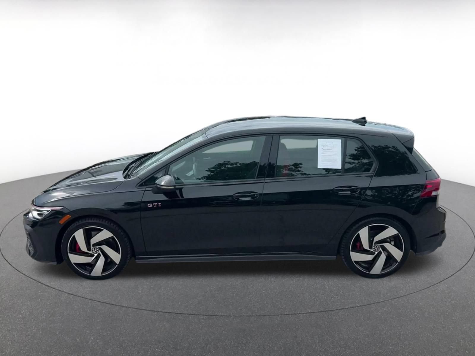 Used 2026 Volkswagen Golf S FWD image 8