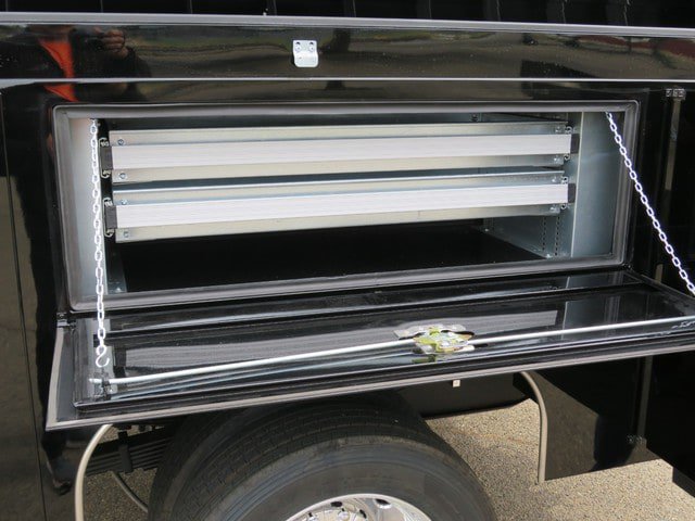 New 2023 RAM 5500 Tradesman w/ Chrome Appearance Group RWD image 16