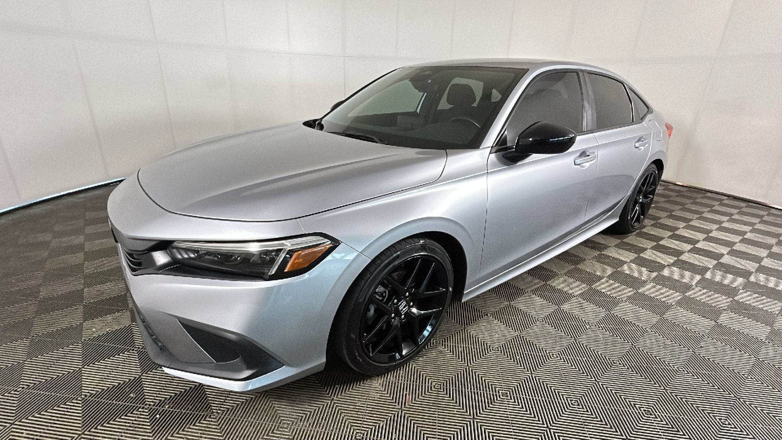 Used 2023 Honda Civic Sport image 6