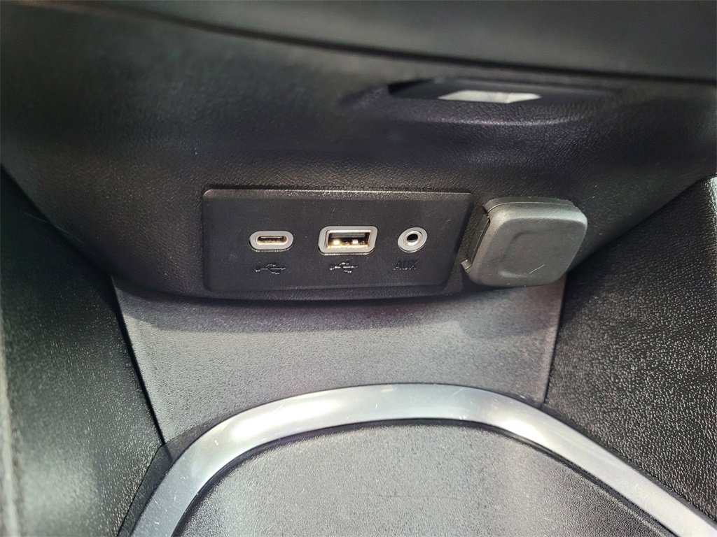 Used 2023 Chevrolet Malibu LT image 19