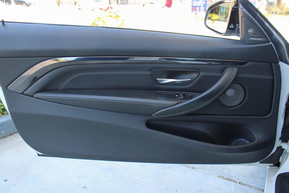 Used 2018 BMW M4 Coupe RWD image 37
