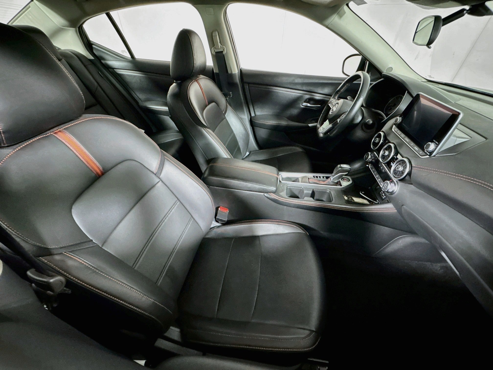 Used 2024 Nissan Sentra SR w/ SR Premium Package FWD image 29