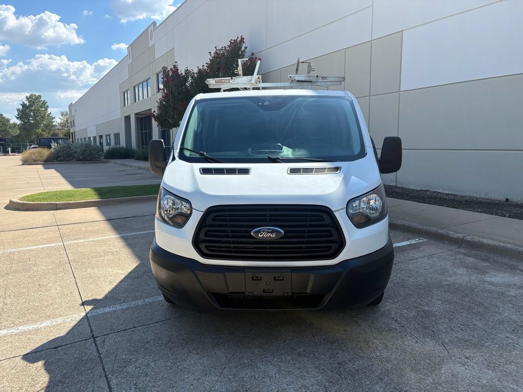Used 2019 Ford Transit 150 130 Low Roof RWD image 3
