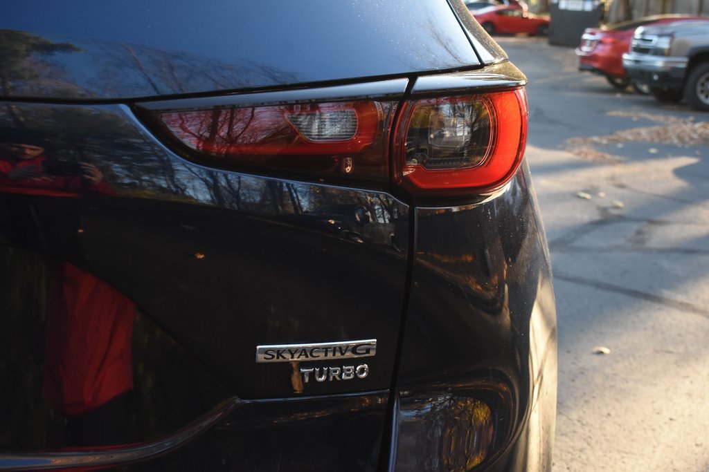 New 2025 MAZDA CX-5 Signature image 9