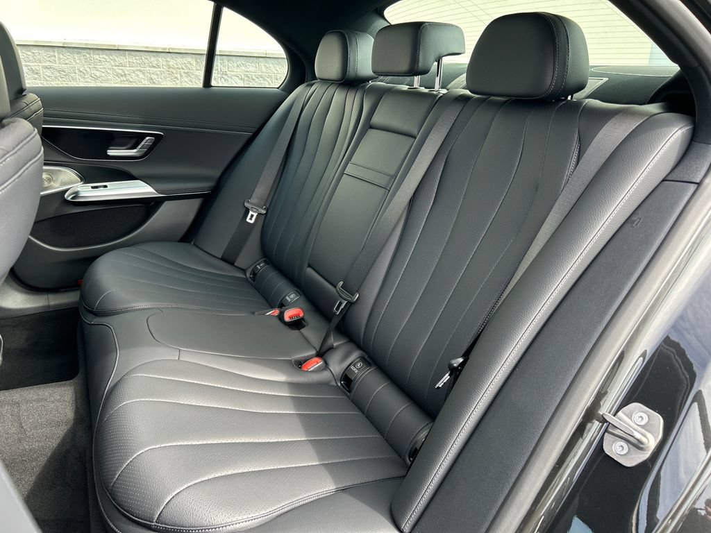 New 2027 Mercedes-Benz E 450 4MATIC Sedan image 25