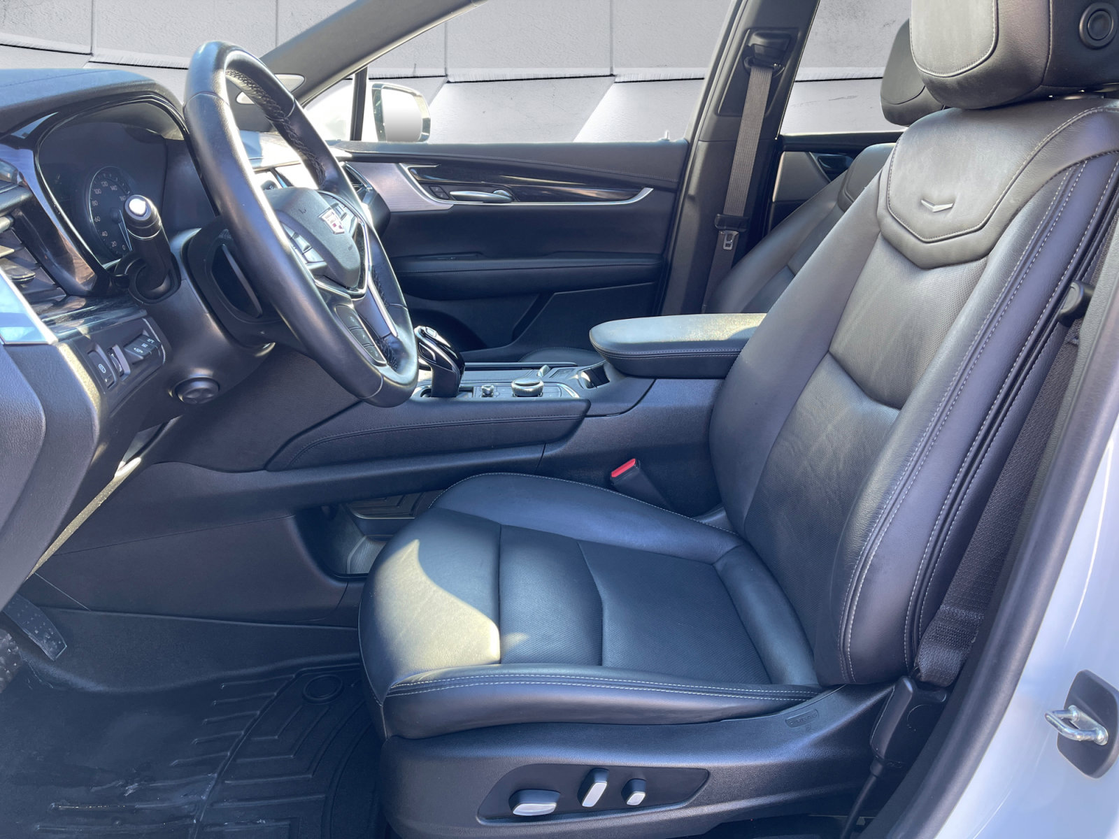 Used 2021 Cadillac XT5 Premium Luxury image 10