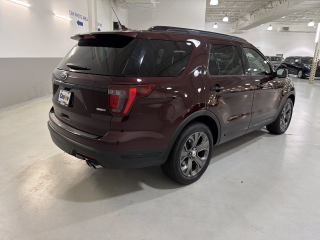 Used 2018 Ford Explorer Sport w/ Equipment Group 401A AWD/4WD image 9