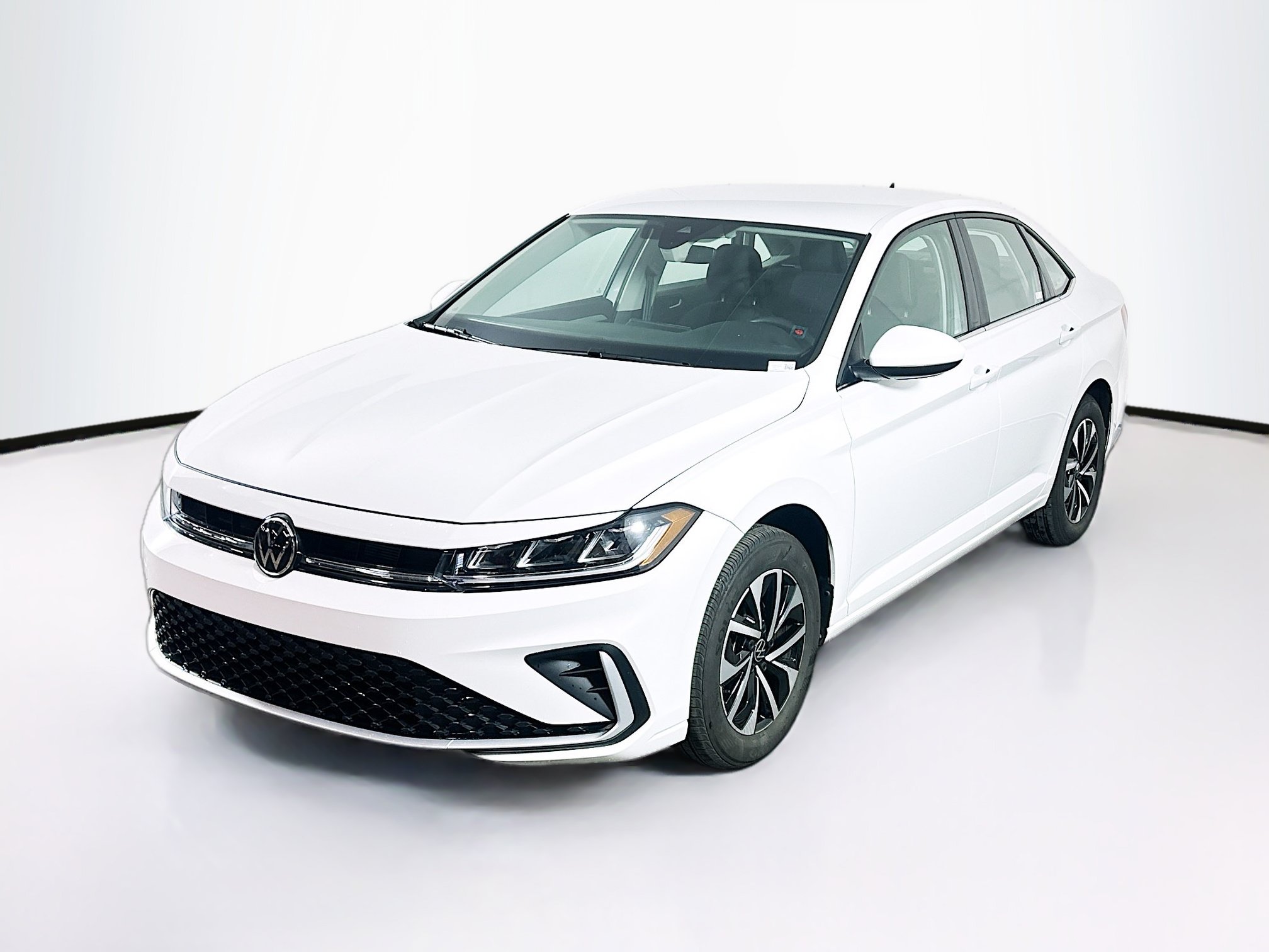 Used 2025 Volkswagen Jetta S FWD image 3