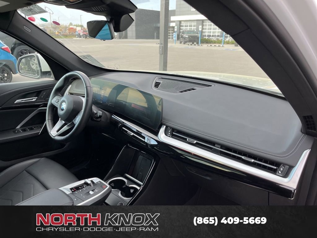 Used 2025 BMW X1 xDrive28i image 10