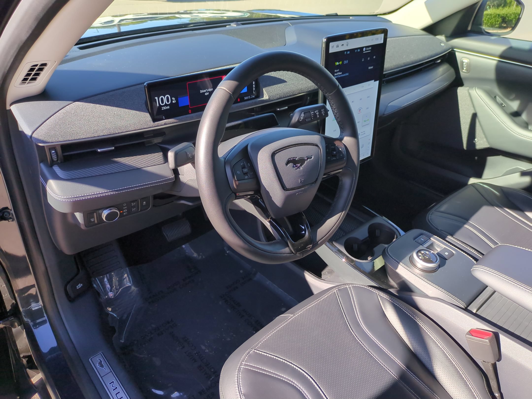 Used 2022 Ford Mustang Mach-E Premium RWD image 16
