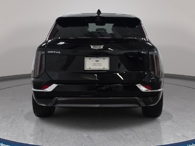 New 2027 Cadillac Optiq Luxury w/ LPO, Floor Liner Package AWD/4WD image 6