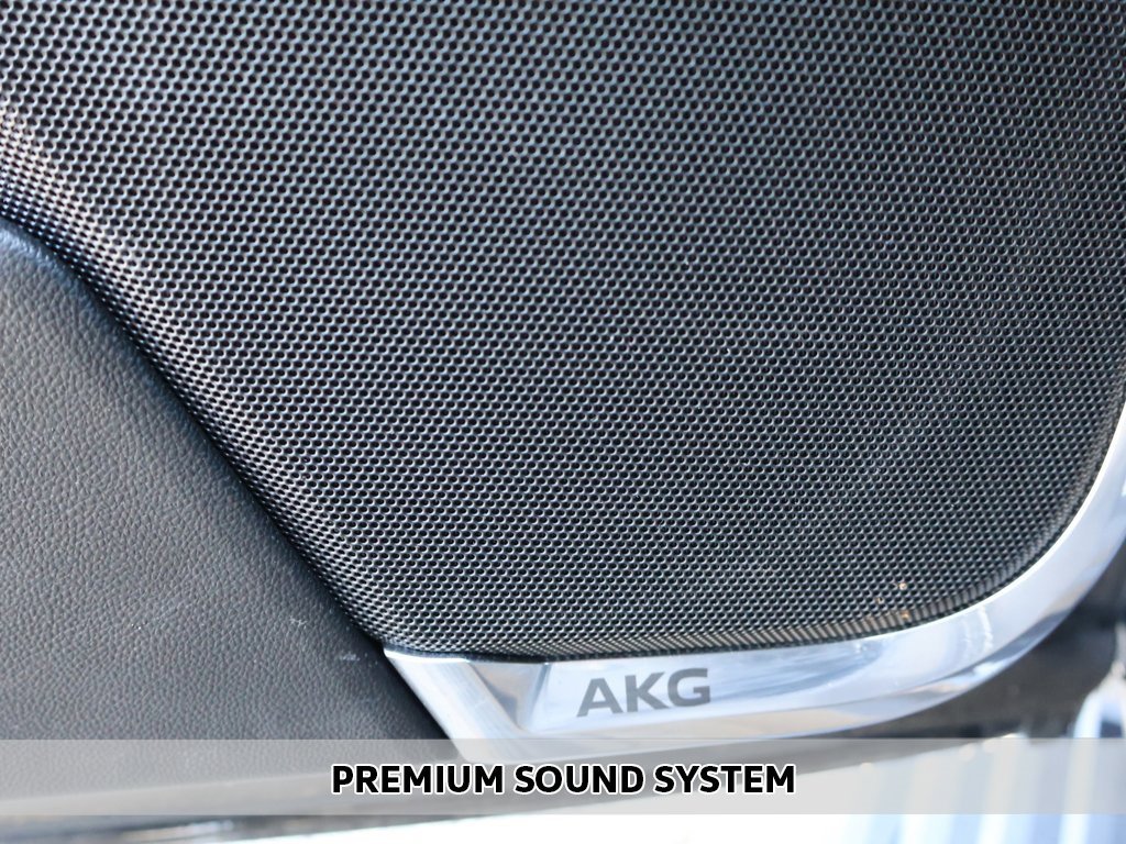 Used 2021 Cadillac Escalade Premium Luxury Platinum image 6