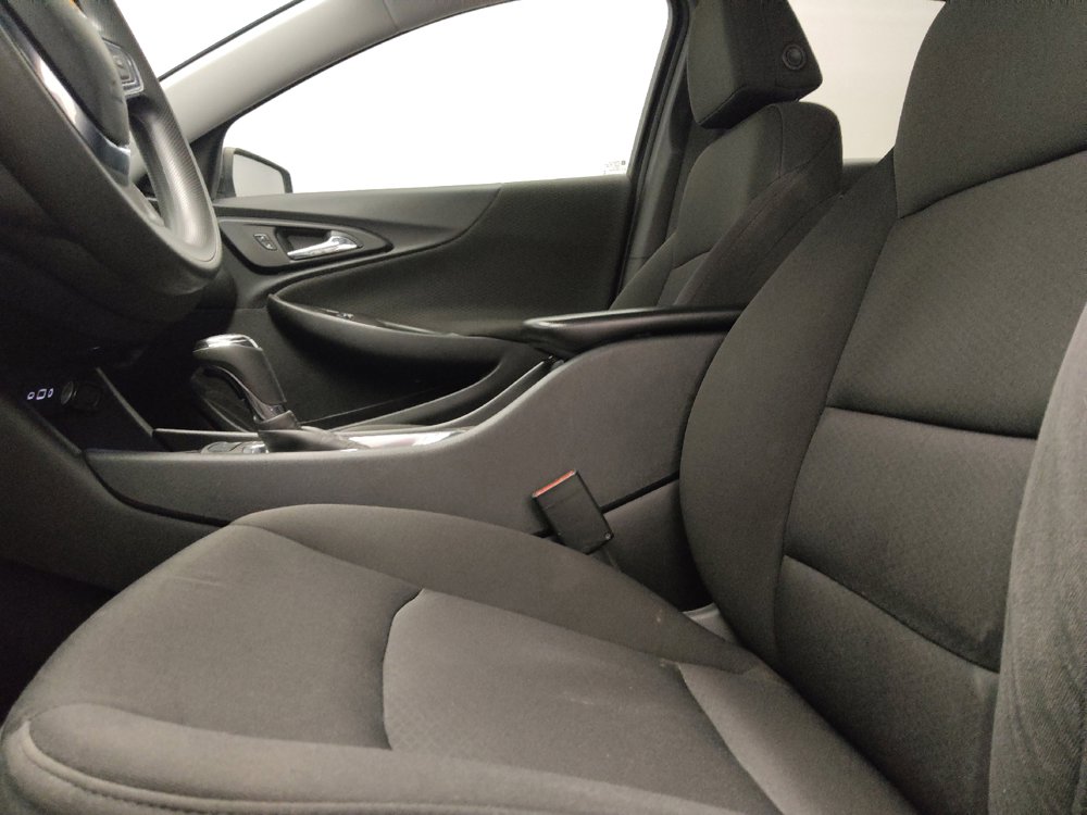 Used 2020 Chevrolet Malibu LS FWD image 17