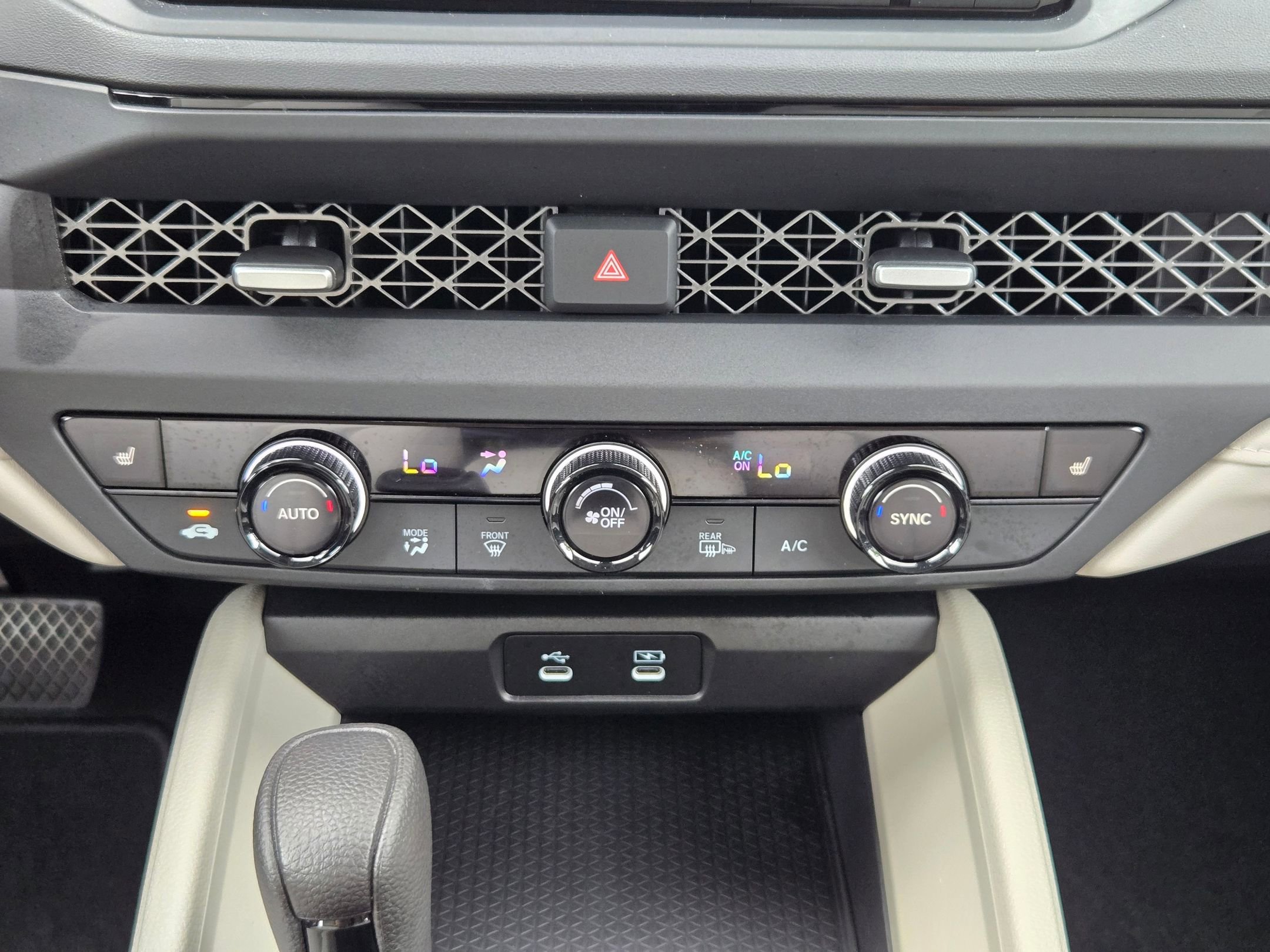 Certified 2025 Honda Accord SE image 17