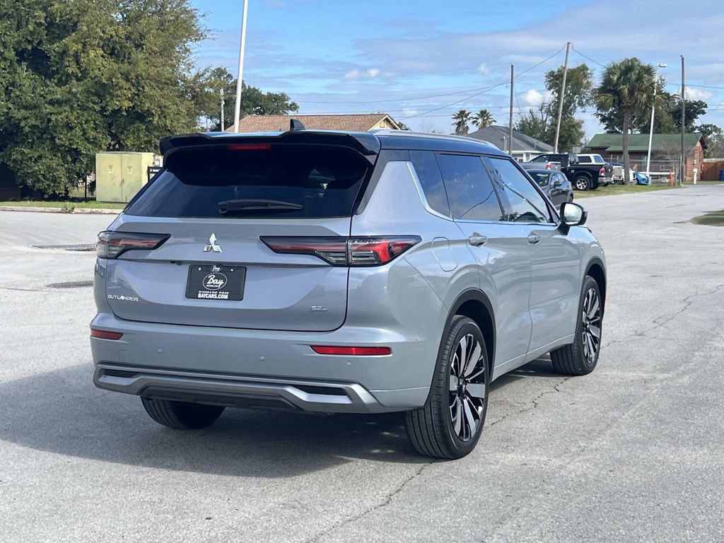 New 2026 Mitsubishi Outlander SEL FWD image 5