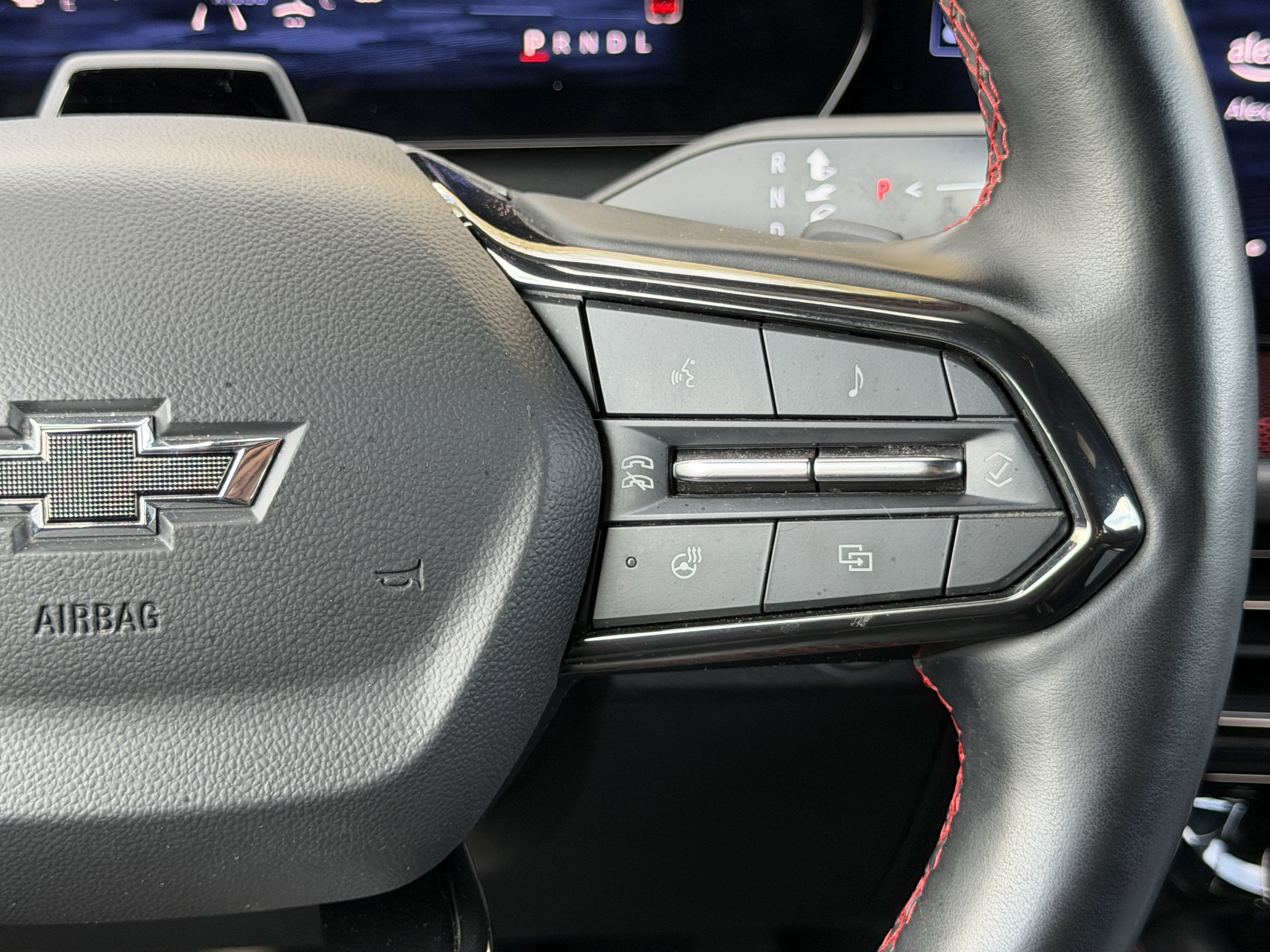 Used 2024 Chevrolet Traverse RS w/ LPO, Floor Liner Package image 40