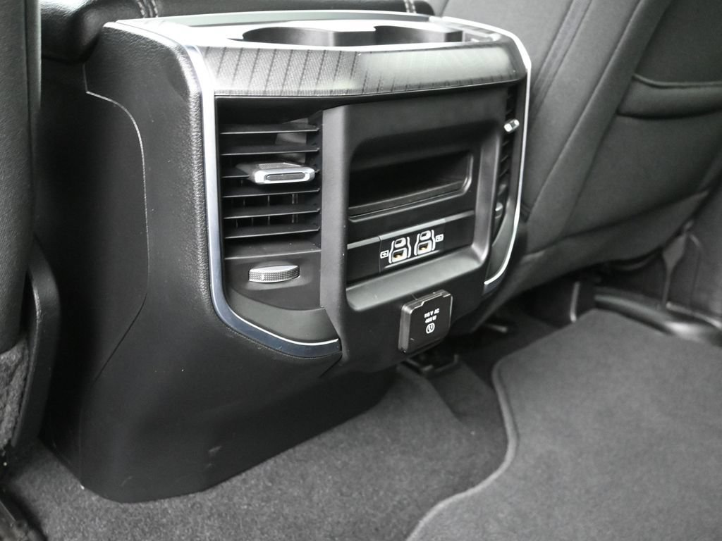 Used 2025 RAM 1500 Big Horn AWD/4WD image 27
