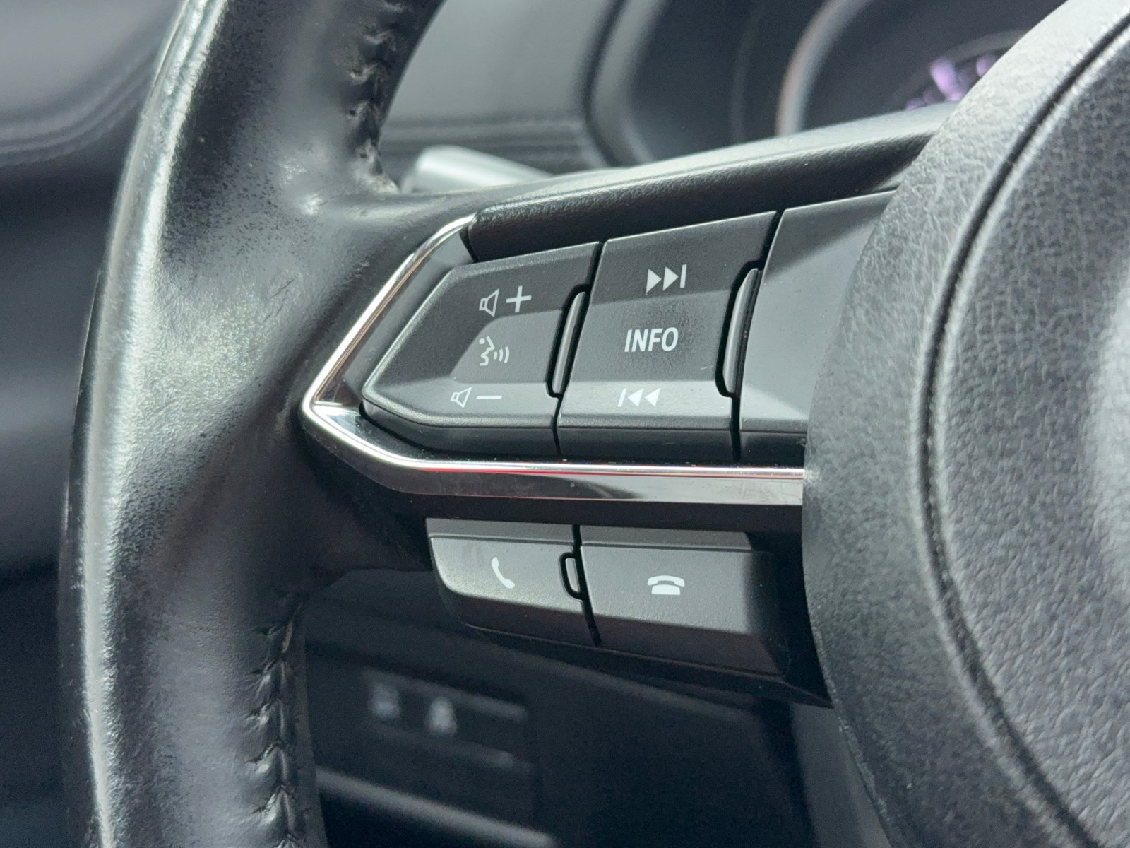 Used 2018 MAZDA CX-5 Touring FWD image 33
