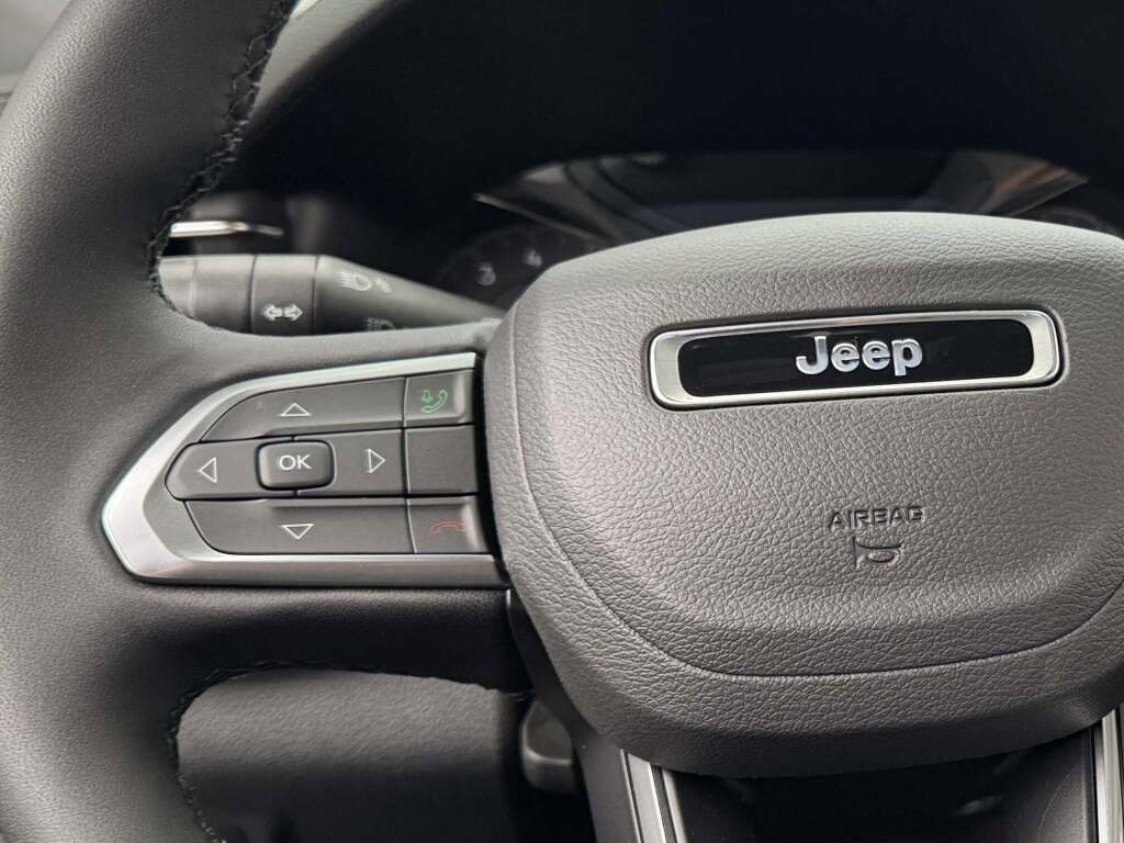 New 2026 Jeep Compass Limited image 36