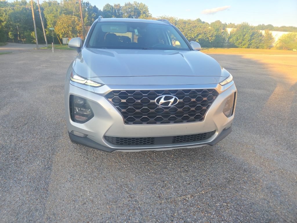 Used 2019 Hyundai Santa Fe SEL FWD image 2