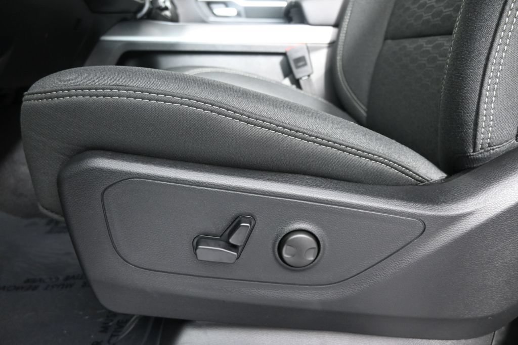Used 2026 RAM 1500 Big Horn AWD/4WD image 21