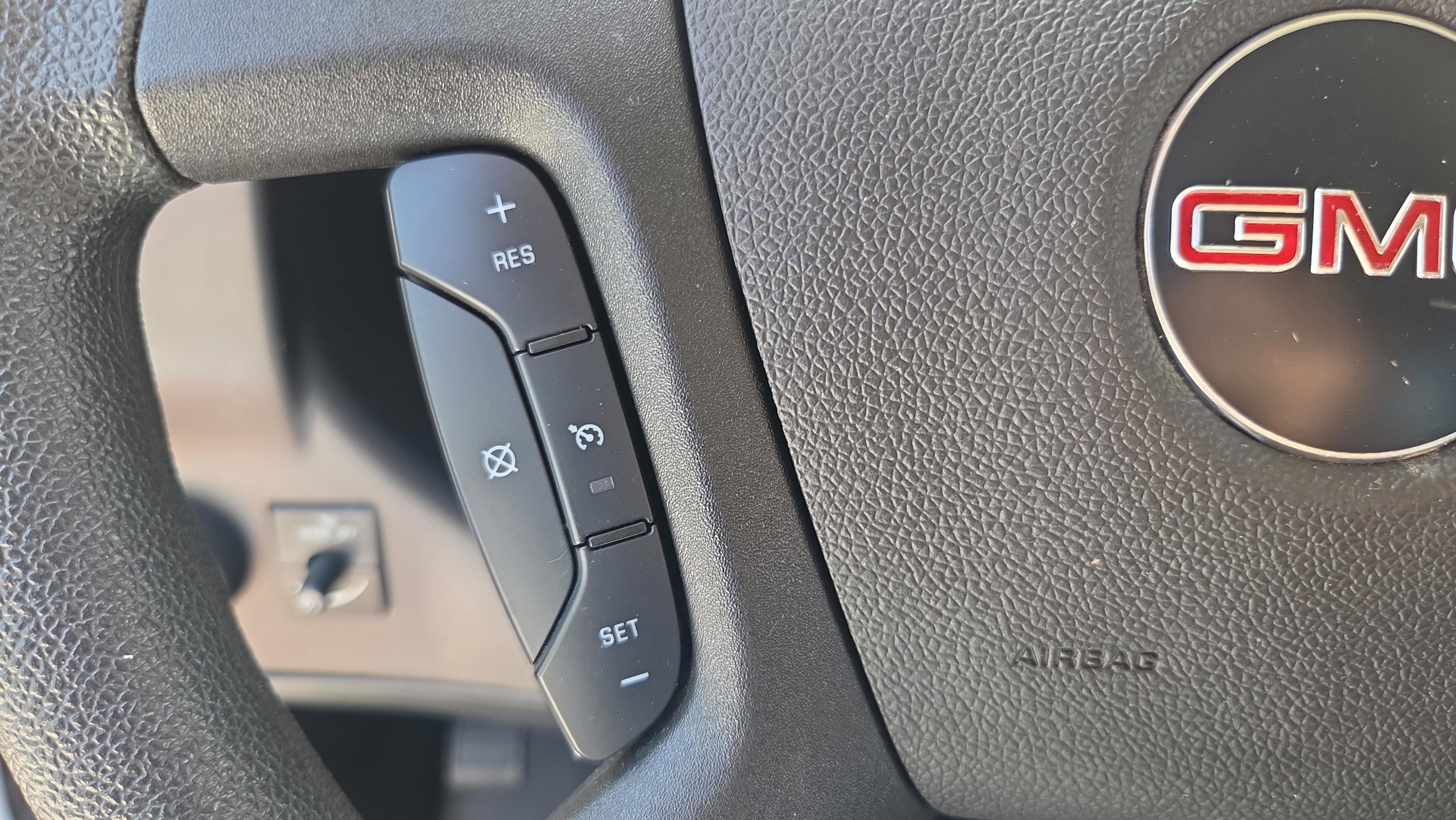 Used 2024 GMC Savana 2500 w/ Driver Convenience Package RWD image 22
