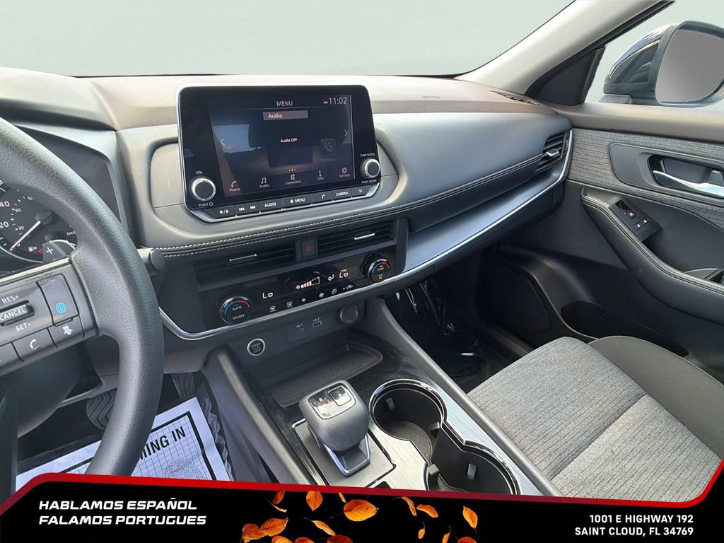 Used 2023 Nissan Rogue SV FWD image 18