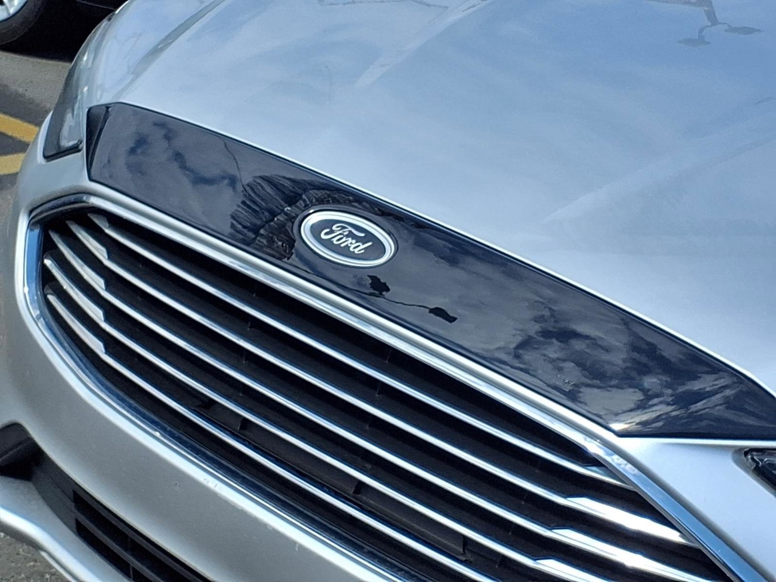 Used 2019 Ford Fusion SE image 28