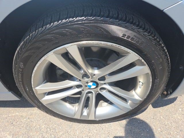 Used 2013 BMW 328i xDrive Sedan AWD/4WD image 22