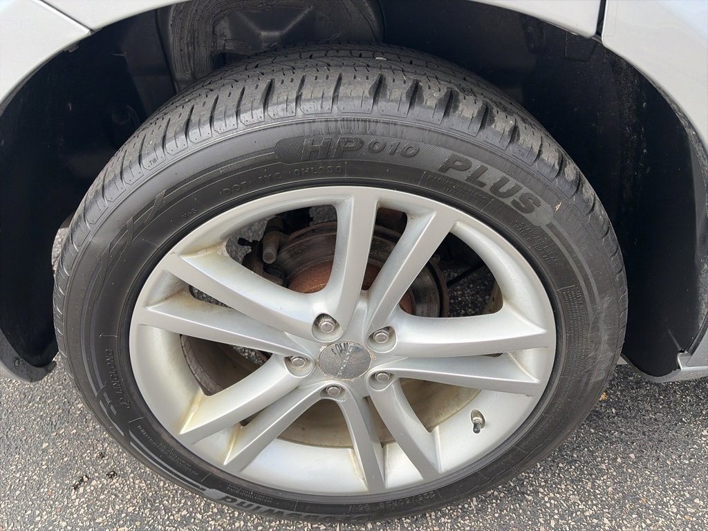 Used 2014 Dodge Avenger SXT w/ Sun/Sound Group image 32