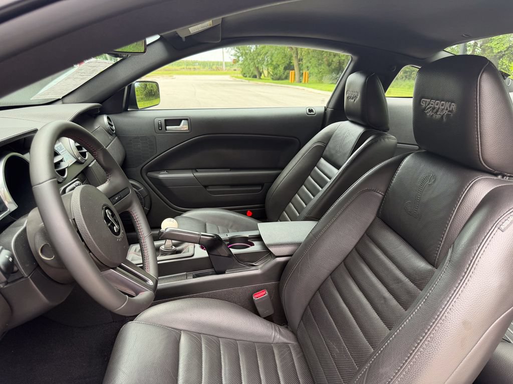 Used 2008 Ford Mustang Shelby GT500 RWD image 11