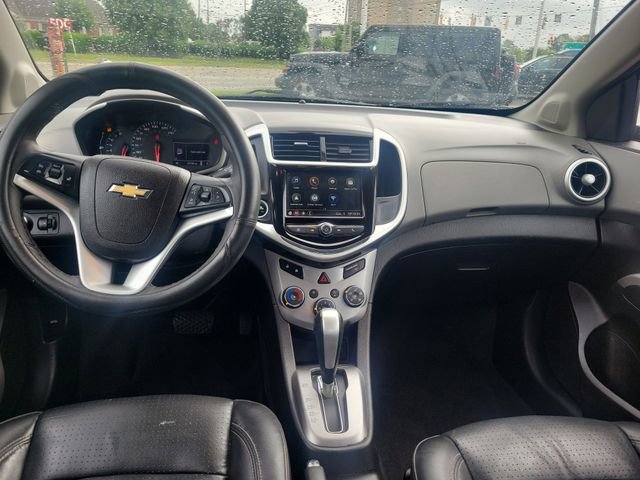Used 2019 Chevrolet Sonic Premier FWD image 10