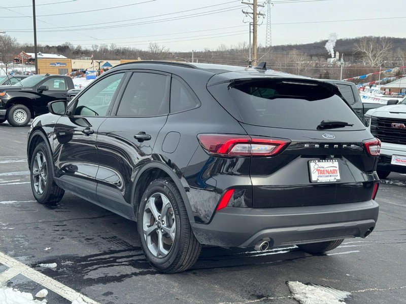 Used 2025 Ford Escape ST-Line image 6