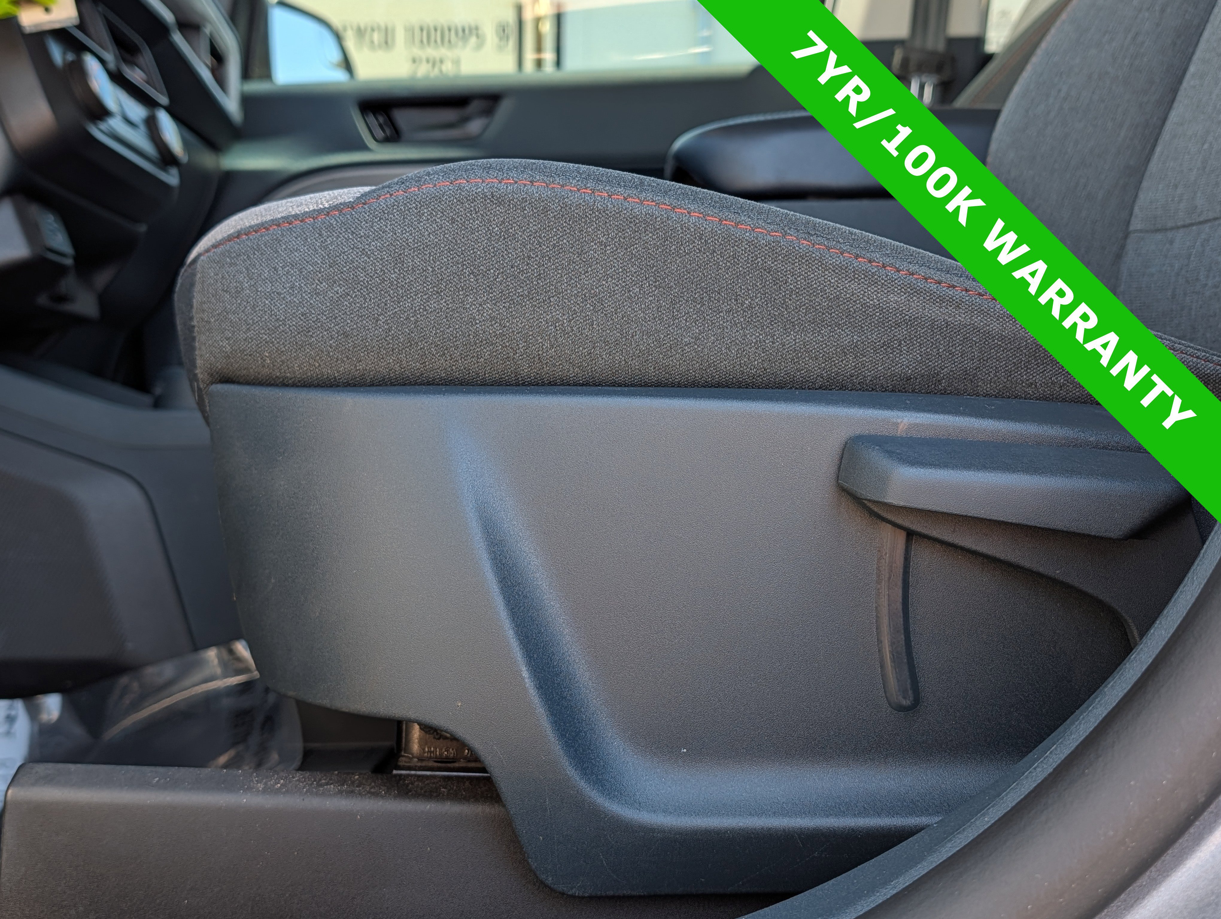 Certified 2024 Ford Maverick XLT image 22