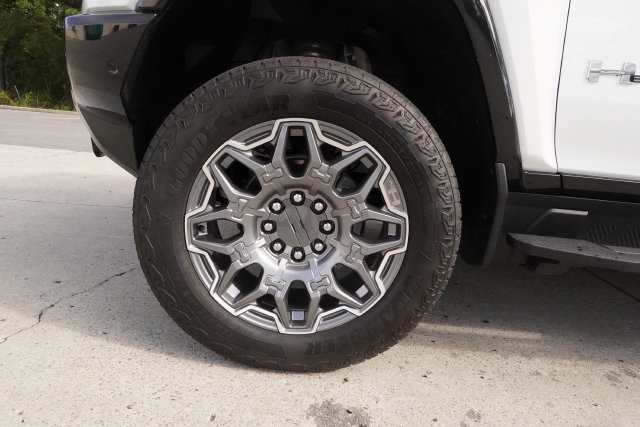 Used 2026 GMC Hummer EV SUV AWD/4WD image 37