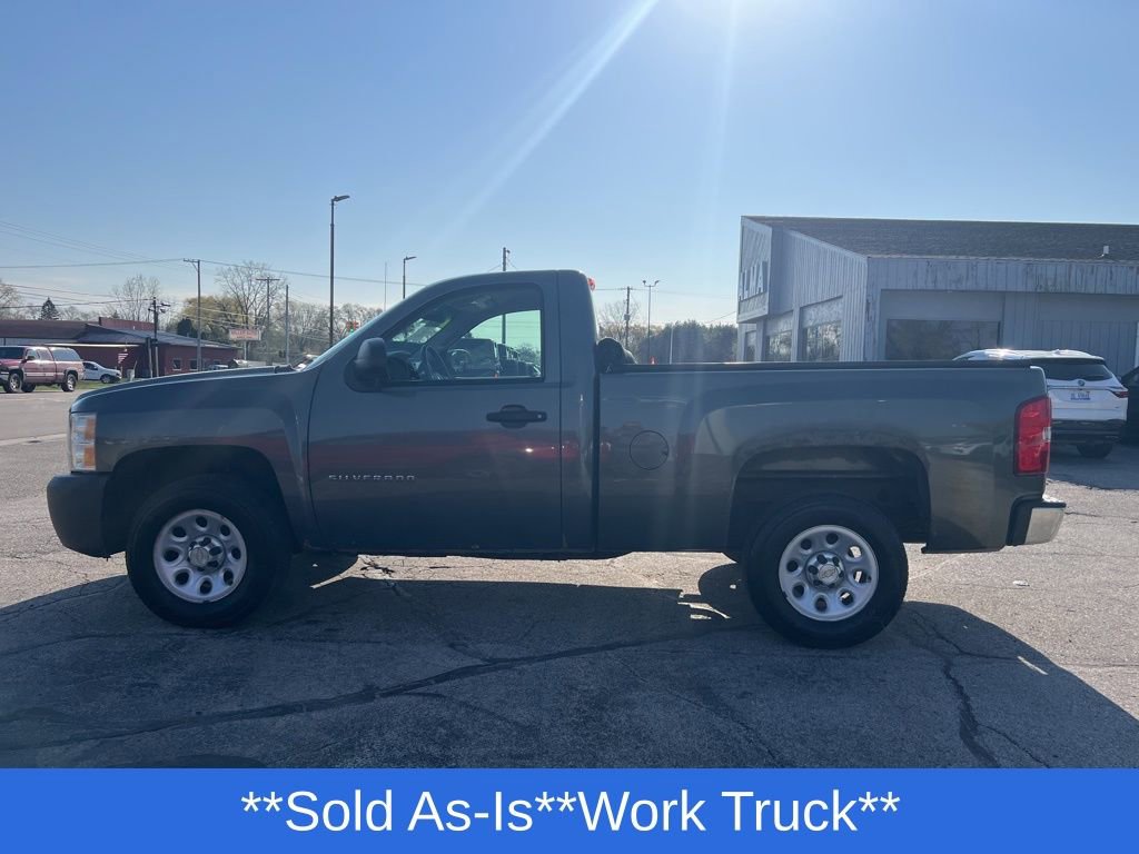 Used 2011 Chevrolet Silverado 1500 W/T RWD image 3