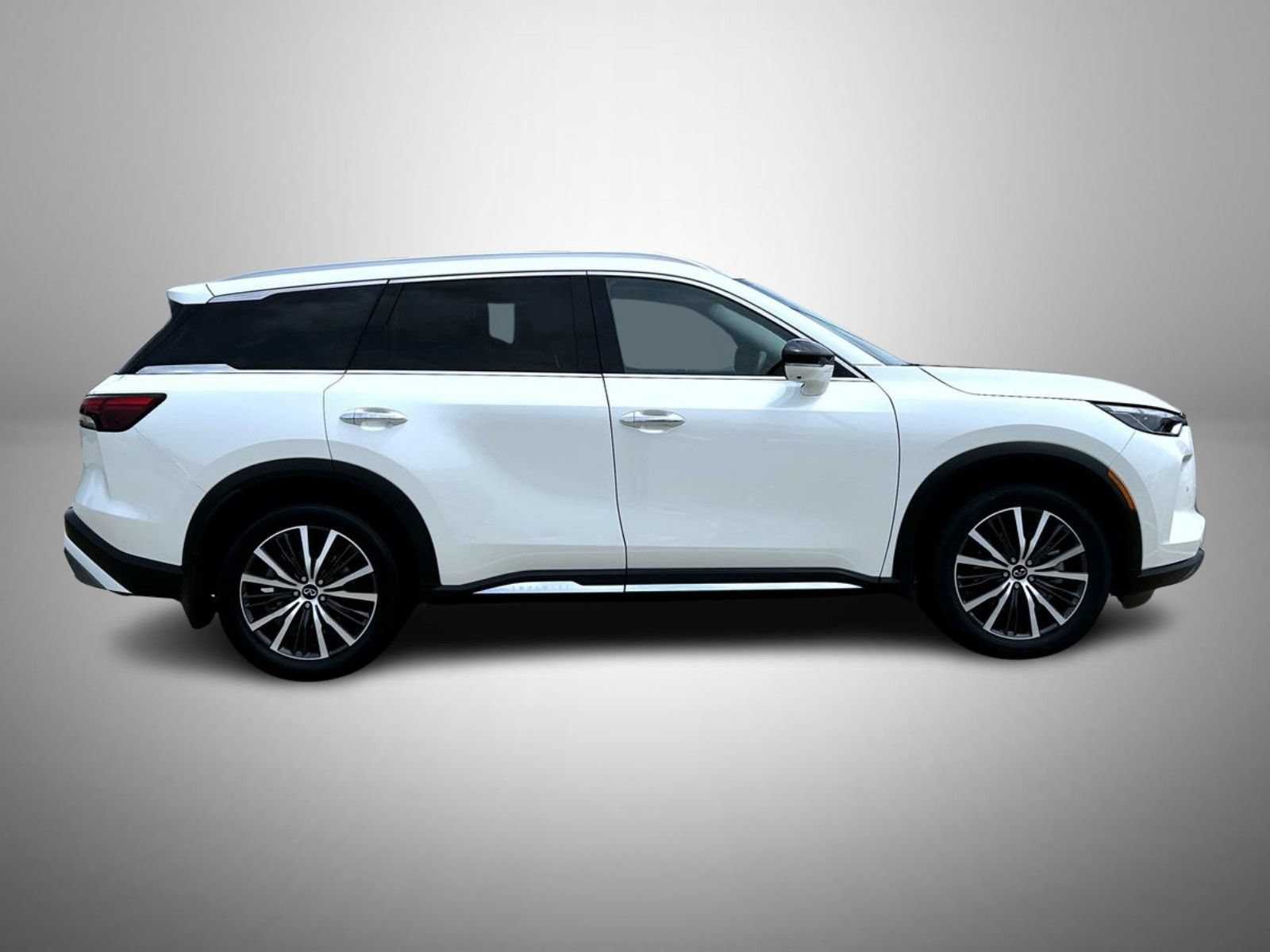 Certified 2023 INFINITI QX60 Sensory w/ Vision Package AWD/4WD image 4