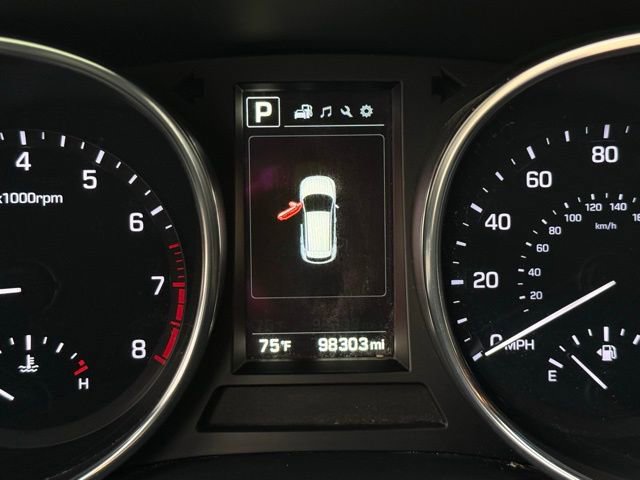 Used 2017 Hyundai Santa Fe Sport 2.0T FWD image 18